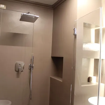 Western Moderno Verdi Szálloda 4*
